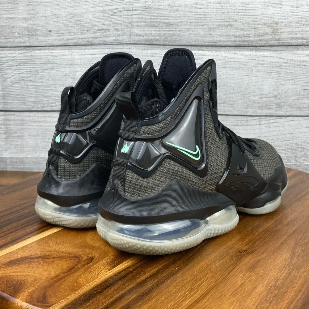 Nike LeBron 19 Black Aqua Basketball Shoe DD0418-003 Youth Sneaker Size 5.5